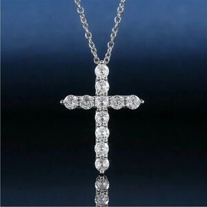 NEW 18K White Gold Diamond Cross Necklace